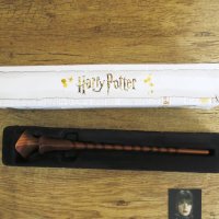Магическа пръчка The Noble Collection Movies: Harry Potter - Nymphadora Tonks, 30см, снимка 3 - Други - 41983009
