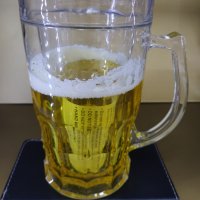 Халба чаша горяма тумбеста - изглежда винаги пълна, замръзва в камерата и се пие все ледена бира , снимка 2 - Декорация за дома - 41144819