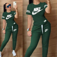 Дамски комплекти Nike - три цвята - 57 лв., снимка 2 - Спортни екипи - 44836343