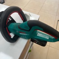 Акумулаторен храсторез Bosch AHS 50-20 LI 18V, снимка 2 - Градинска техника - 41062676