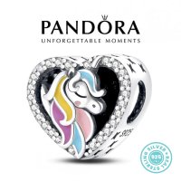 Нова колекция! Талисман Pandora Пандора сребро 925  Multicolor Unicorn in Heart. Колекция Amélie, снимка 1 - Гривни - 42678474