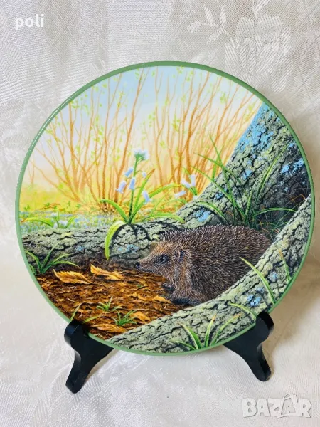 порцеланова чиния за стена , снимка 1