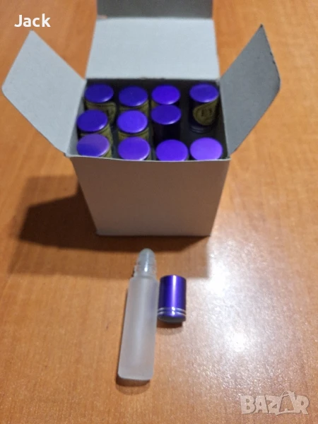 СТЪКЛЕНИ, КРЪГЛИ ШИШЕНЦА ЗА МИНИ РОЛ ОН ПАРФЮМИ 10 ml. С КАПАЧЕ., снимка 1