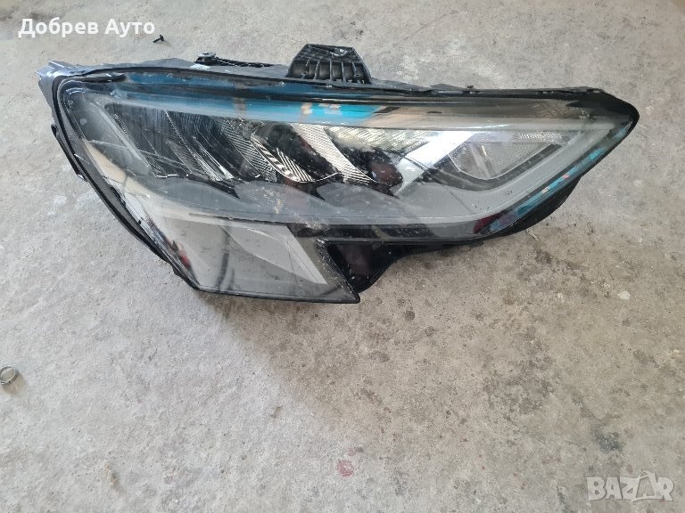 Десен LED фар за Audi A3 8Y, снимка 1