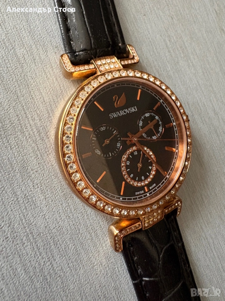 часовник SWAROVSKI, снимка 1