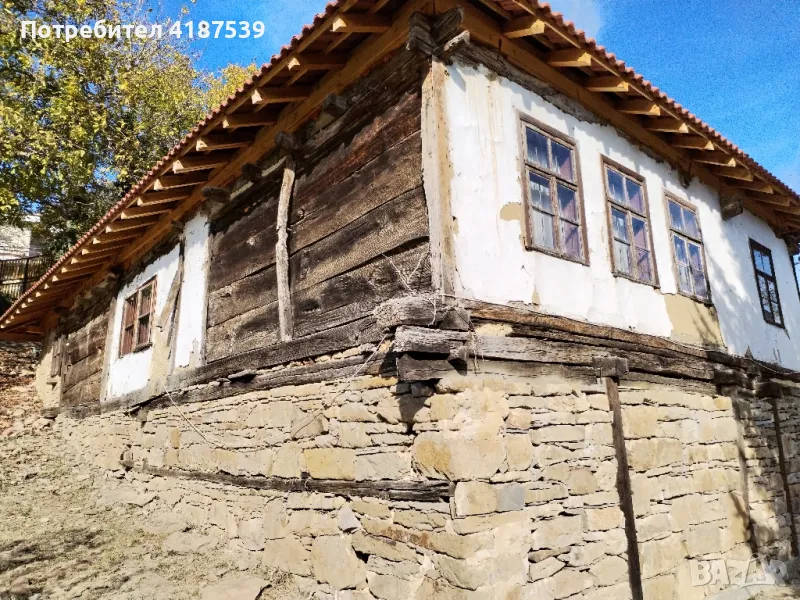 Къща с чисто нов покрив, на 13км.от Трявна , снимка 1