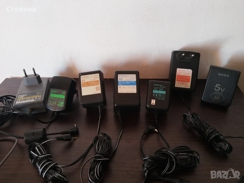 Зарядни SONY за тразистори,радио 3V, 4V,4.9V, 5V,7.5V,9V,12V Japan , снимка 1