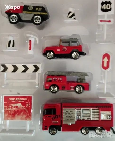 ДЕТСКИ КОМПЛЕКТ МЕТАЛНИ ПОЖАРНИКАРСКИ КОЛИ И ПЪТНИ ЗНАЦИ 668688-2, снимка 1