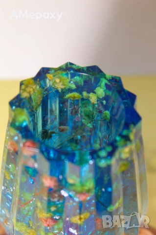 Ръчно изработена ваза от епоксидна смола. , снимка 3 - Декорация за дома - 52632277
