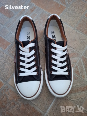 Чисто нови Кецове, номер 39, снимка 7 - Детски гуменки - 33608846