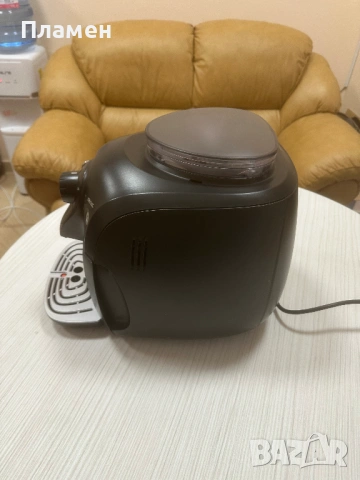 Кафемашина автомат Saeco XSmall, снимка 3 - Кафемашини - 53813725