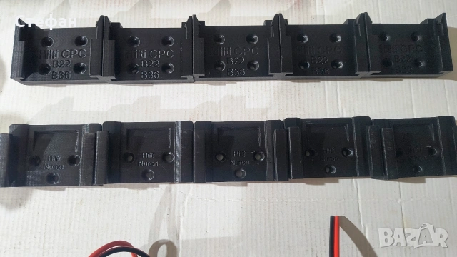 Адаптери и стойки за батерии Hilti, снимка 11 - Други инструменти - 53373936