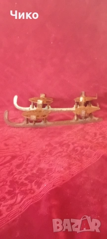 Стари кънки за лед, снимка 2 - Антикварни и старинни предмети - 53141190