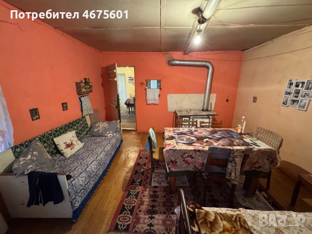 Двуетажна къща в село Левка (център), снимка 13 - Къщи - 52752622