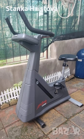 Велоаргометър Life Cycle 9500HR., снимка 6 - Фитнес уреди - 52921153
