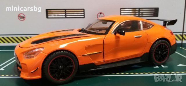 1:18 Метални коли: Mercedes-Benz AMG GT (C190) Black Series (Мерцедес-Бенц)