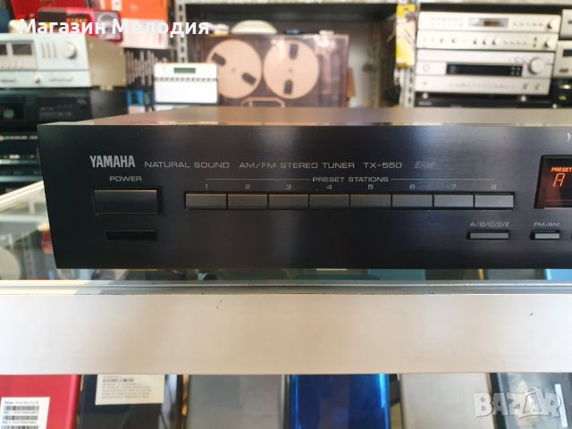 Тунер Yamaha TX-550 В отлично техническо състояние, добър външен вид., снимка 3 - Декове - 40411785