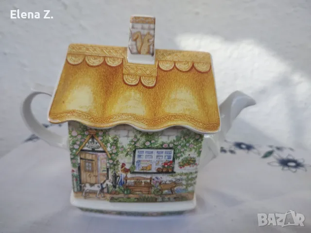 Симпатичен малък чайник Sadler Rose Cottage, снимка 3 - Аксесоари за кухня - 56046242