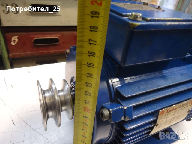 Трифазен ел.мотор 0,55кв - 1400 об/мин., снимка 5 - Електродвигатели - 50588299