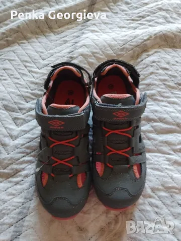 НОВИ на UMBRO-39,стелка 25,5 см