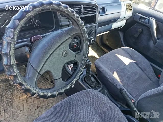 Фолксваген Венто на части , снимка 2 - Автомобили и джипове - 49386156