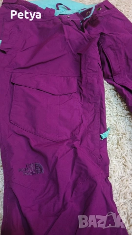 The north face women's ски панталон ,подходящ и за преходи в планината.