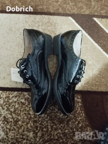 Нови дамски обувки , снимка 2 - Дамски ежедневни обувки - 49960106