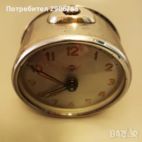 Часовник будилник Севани Еревански СССР работещ, снимка 4 - Антикварни и старинни предмети - 49193567