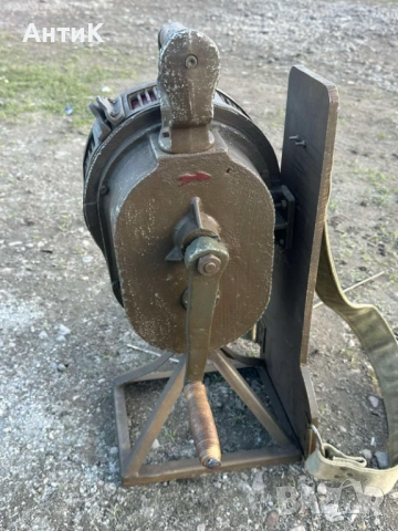 Военна Ръчна Сирена за Въздушна Тревога, снимка 10 - Антикварни и старинни предмети - 52772477