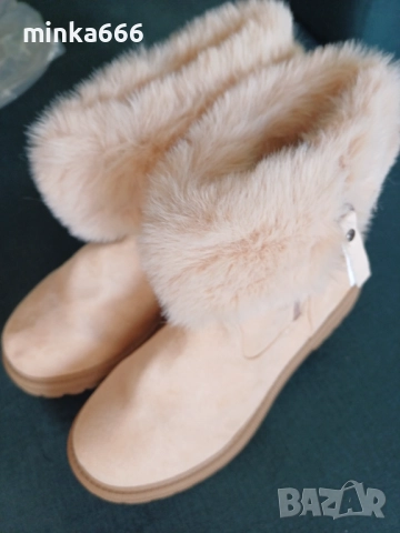 Дамски ботуши с пух., снимка 4 - Дамски апрески - 52186826