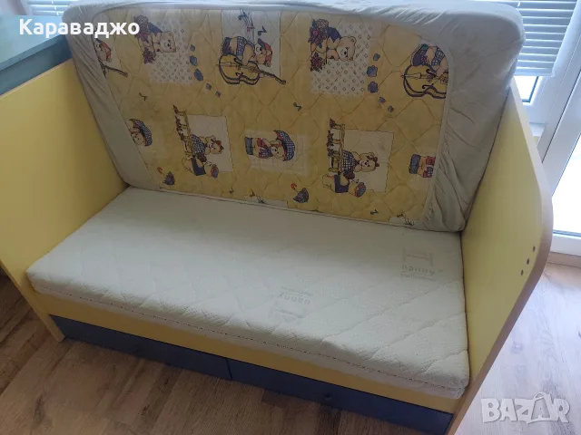 Детско легло + два матрака, снимка 4 - Мебели за детската стая - 55894866
