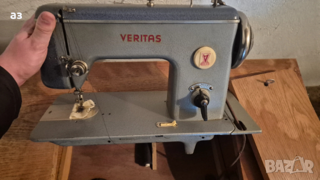 Шевна машина Veritas с масичка, снимка 8 - Шевни машини - 53582320