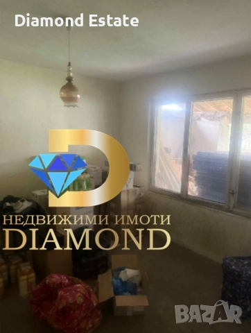 Едноетажна къща в град Първомай, снимка 8 - Къщи - 52520916