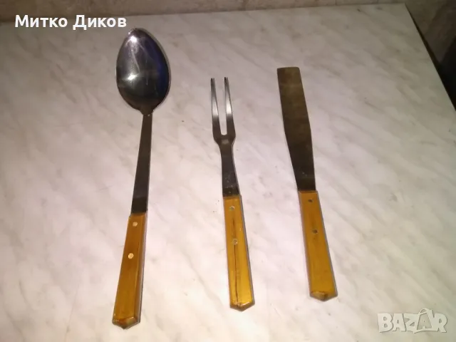 Вилица за месо -стек-бербекю-голяма -черпак и друго за кухнята