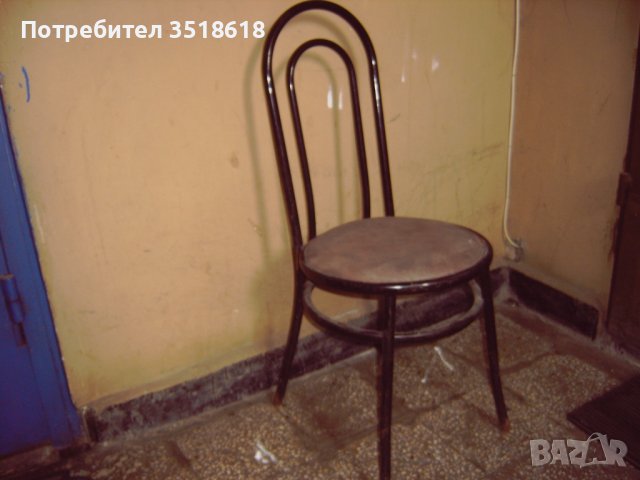 Маси и столове