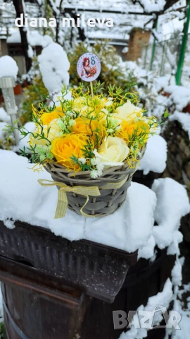 Кашпа с рози от пластичен сапун!!, снимка 9 - Декорация за дома - 53324601