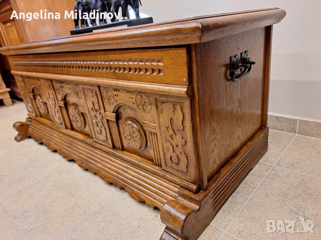 Ракла, скрин, пейка с богата дърворезба , снимка 2 - Ракли - 52818148