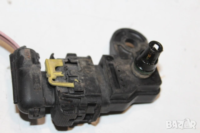 MAP сензор 0261230030  Фиат Пунто 2 2001 1.2i 60 Fiat Punto 2  2/3врати, снимка 3 - Части - 53503611