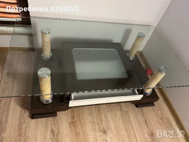 Стъклена маса