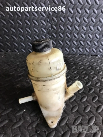 Резервоар за помпа на хидравлика на волана за Mazda 626 1.8 (2001), снимка 3 - Части - 53705466