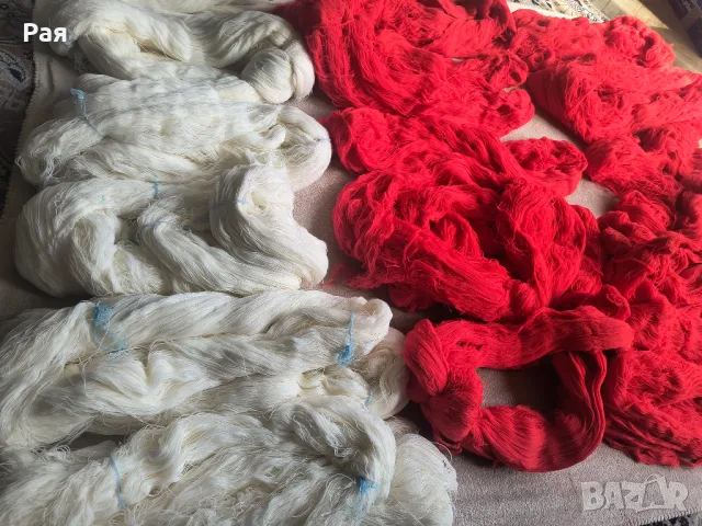 Прежда в бяло и червено , снимка 10 - Други - 49808929