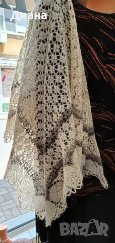 Дамски шалове от естествени материи, снимка 17 - Шалове - 48740609