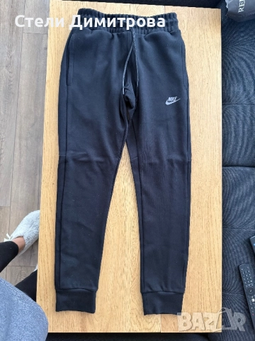 ОРИГИНАЛЕН мъжки екип NIKE /S , снимка 2 - Спортни дрехи, екипи - 52368750