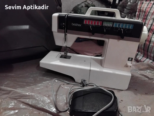 Шевна машина в отлично състояние , снимка 6 - Шевни машини - 52550888