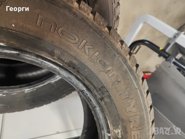 2бр.зимни гуми 215/65/16C Nokian, снимка 5 - Гуми и джанти - 53212930