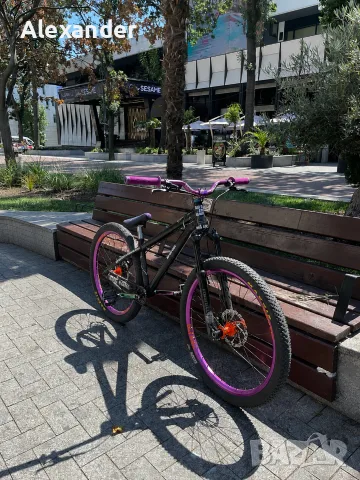 ostane one zircus dirt jump 26