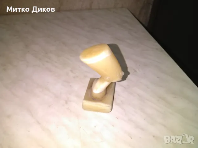 Мраморна оникс статуя на Нефертити с мраморен постамон Н-15см като нова, снимка 2 - Декорация за дома - 48453286