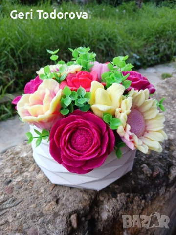 Сапунени букети – ароматен подарък за всеки повод (алтернатива: Букети от сапунени рози | Ръчна изра, снимка 4 - Декорация за дома - 52908082