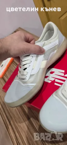 Кожени обувки Vans 42.5 27,5 см на стелката, снимка 5 - Маратонки - 48321519