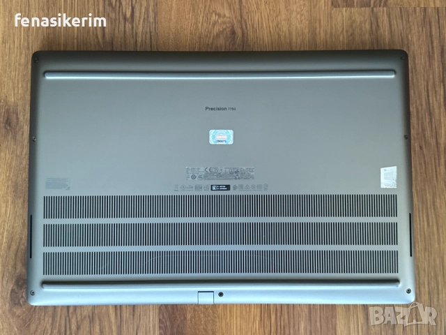 17.3' FHD IPS Core i7-10750H DELL Precision 7750 32GB DDR4/512GB NVMe/RTX 4000 8GB/Бат 6ч, снимка 5 - Лаптопи за работа - 52209415